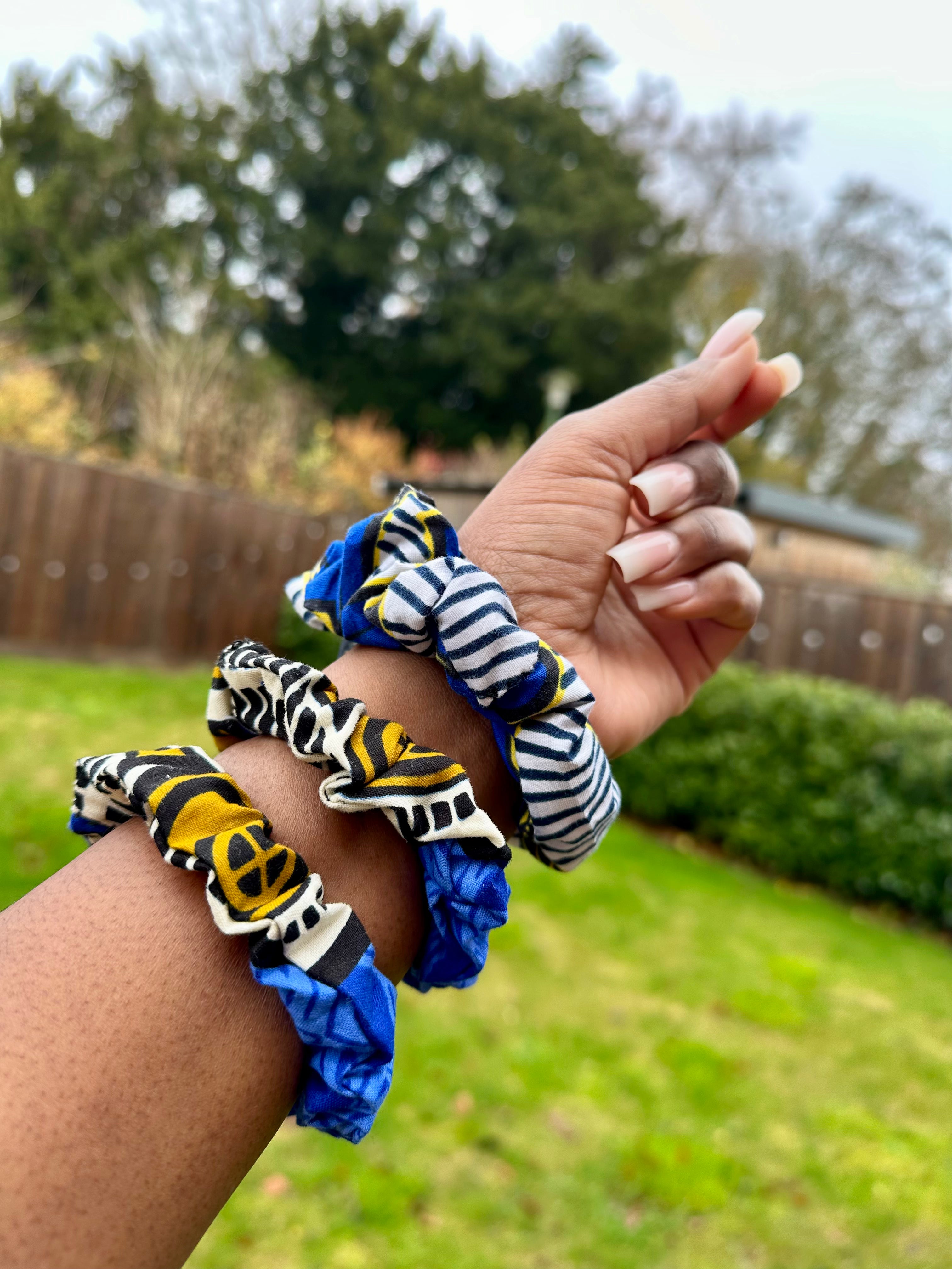 Afro-Scrunchie Blue